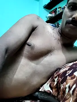 Snapshot of Tamildickxxx chatting on December 5, 8:27 am Tamildickxxx online show from December 5, 8:27 am