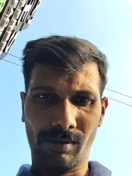 Snapshot of Tamildickxxx chatting on December 24, 11:17 am Tamildickxxx online show from December 24, 11:17 am