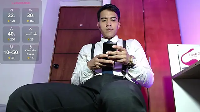 Snapshot of angelbianchii chatting on March 8, 10:13 pm angelbianchii online show from March 8, 10:13 pm