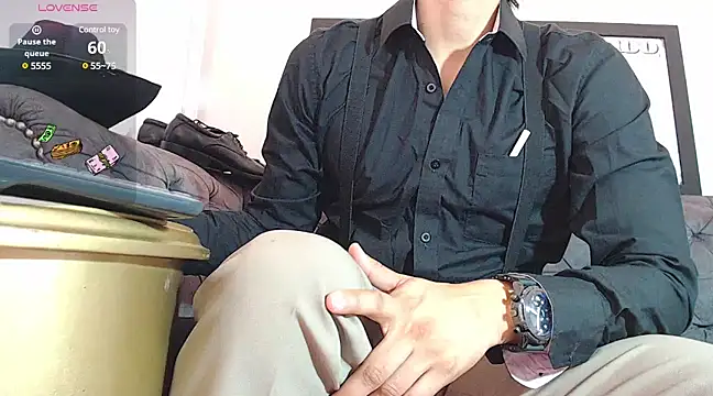 Snapshot of angelbianchii chatting on December 11, 7:57 pm angelbianchii online show from December 11, 7:57 pm