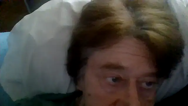 Snapshot of frankie7inch chatting on May 17, 3:34 pm frankie7inch online show from May 17, 3:34 pm