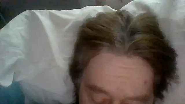 Snapshot of frankie7inch chatting on May 20, 10:23 am frankie7inch online show from May 20, 10:23 am