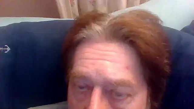 Snapshot of frankie7inch chatting on June 5, 5:12 am frankie7inch online show from June 5, 5:12 am