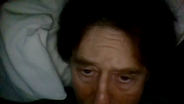 Snapshot of frankie7inch chatting on May 16, 6:23 am frankie7inch online show from May 16, 6:23 am