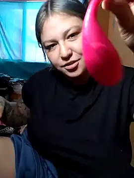 iDogrose21 online show from November 8, 8:12 pm