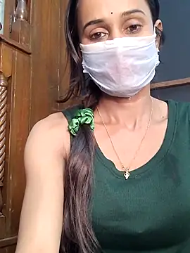 Oleevia online show from February 12, 9:20 am