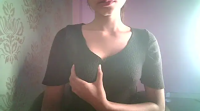 Snapshot of Chandani-Love chatting on February 24, 3:33 am Chandani-Love online show from February 24, 3:33 am