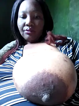 Snapshot of chubbydoll122 chatting on October 1, 10:41 am chubbydoll122 online show from October 1, 10:41 am