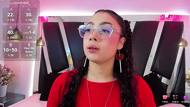 antonelllepiercee online show from September 30, 11:38 am