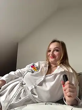 LadyTatiana online show from January 21, 2:15 pm