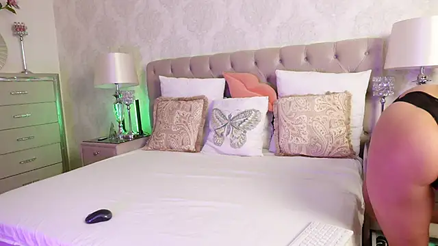 AnnaKarinaX online show from September 22, 3:45 am