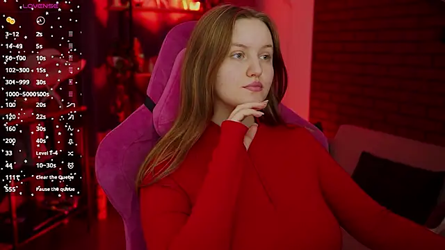 KellyPoter online show from November 2, 9:03 am