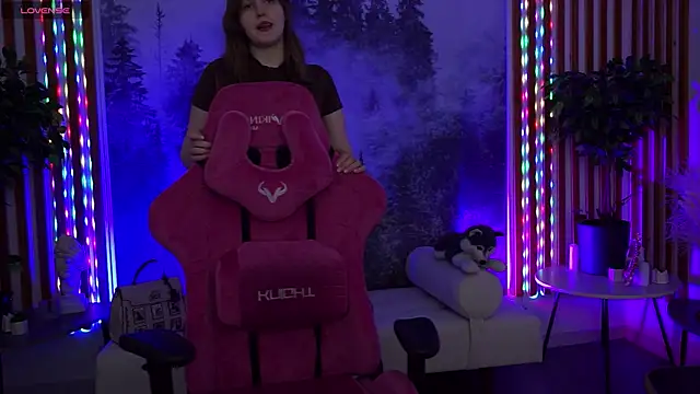 KellyPoter online show from April 2, 9:49 am