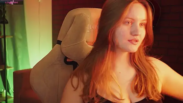 KellyPoter online show from October 25, 2:44 am