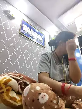 Snapshot of DesiRiya100 chatting on February 23, 8:49 am DesiRiya100 online show from February 23, 8:49 am