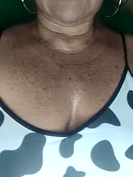 Kasandra Ho online show from October 29, 6:18 pm