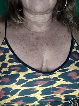 Kasandra Ho online show from November 2, 1:32 am