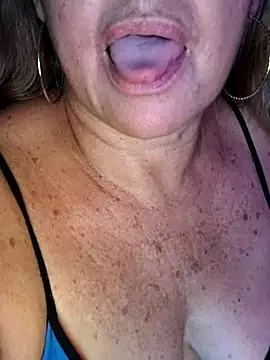 Kasandra Ho online show from February 20, 3:25 am