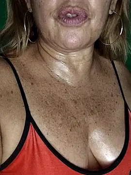 Kasandra Ho online show from November 17, 6:45 pm