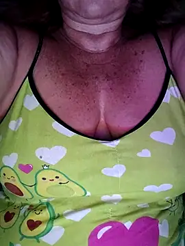 Kasandra Ho online show from November 23, 7:40 am