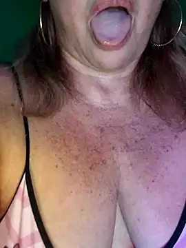 Kasandra Ho online show from December 2, 6:09 pm