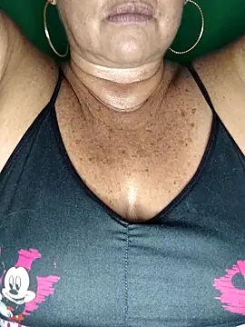 Kasandra Ho online show from November 7, 1:32 am