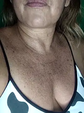 Kasandra Ho online show from October 29, 1:37 am