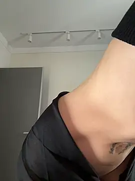 kikidoll online show from July 8, 2:46 am