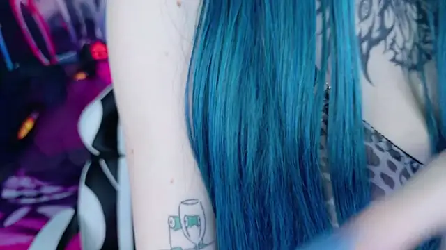 Snapshot of Aurora_Natsuki chatting on November 10, 4:23 pm Aurora Natsuki online show from November 10, 4:23 pm