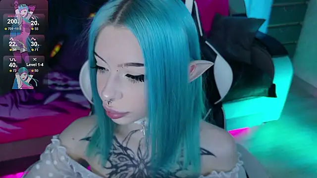 Aurora Natsuki online show from March 19, 11:32 am