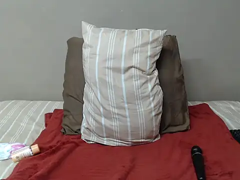 SexyRider200 online show from December 4, 7:28 pm