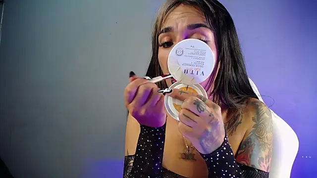 amelierouss online show from October 21, 3:28 am