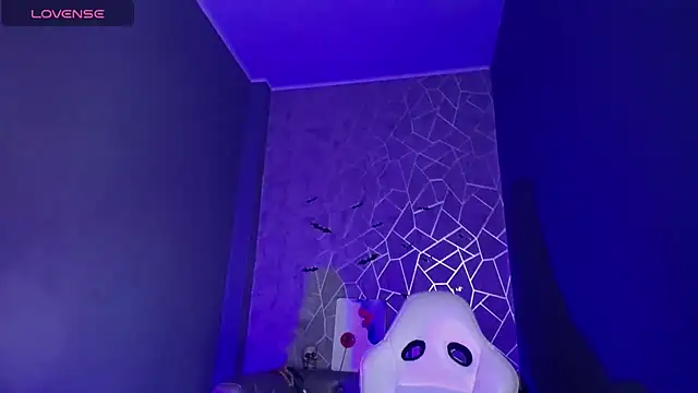 amelierouss online show from February 4, 3:34 am