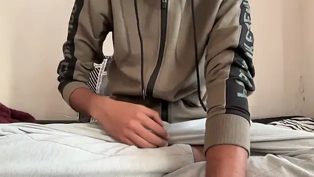 meatycronn online show from December 17, 6:29 am