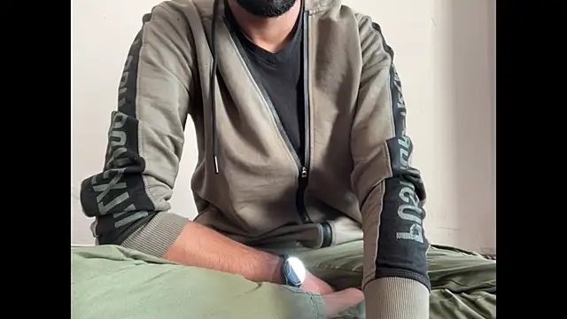 Snapshot of meatycronn chatting on February 9, 5:49 am meatycronn online show from February 9, 5:49 am