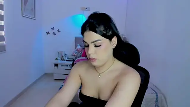 Snapshot of linda_zaam83866 chatting on November 15, 4:22 pm linda zaam83866 online show from November 15, 4:22 pm