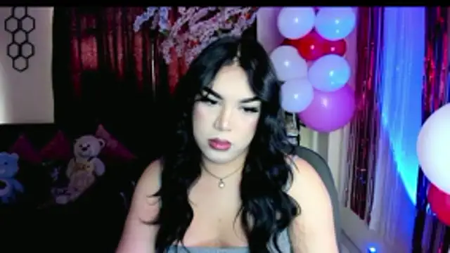 Snapshot of linda_zaam83866 chatting on May 21, 6:16 pm linda zaam83866 online show from May 21, 6:16 pm