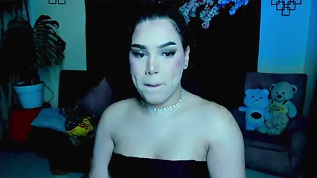 Snapshot of linda_zaam83866 chatting on July 6, 3:13 am linda zaam83866 online show from July 6, 3:13 am