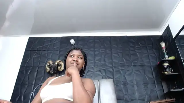 Snapshot of Hanna_Fox_69 chatting on February 3, 1:49 pm Hanna Fox 69 online show from February 3, 1:49 pm