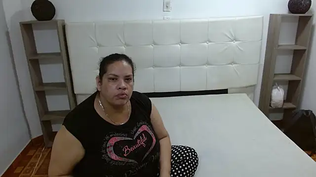 Candy and Jh0n online show from September 19, 3:32 am