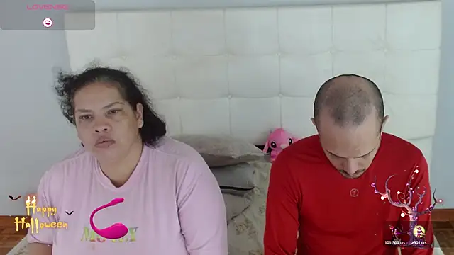 Candy and Jh0n online show from October 13, 7:26 pm