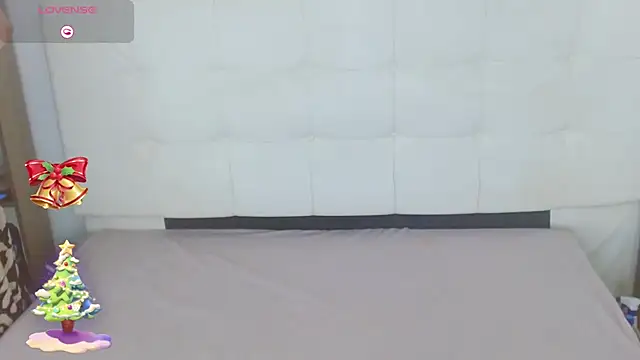 Candy and Jh0n online show from December 5, 2:32 am