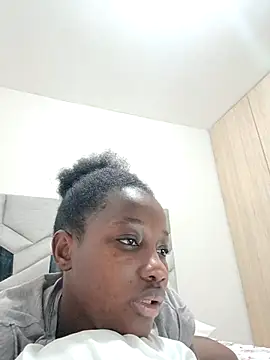 Snapshot of kharoll chatting on December 2, 2:19 pm kharoll online show from December 2, 2:19 pm