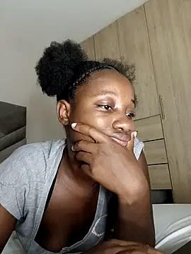 Snapshot of kharoll chatting on November 2, 12:26 am kharoll online show from November 2, 12:26 am