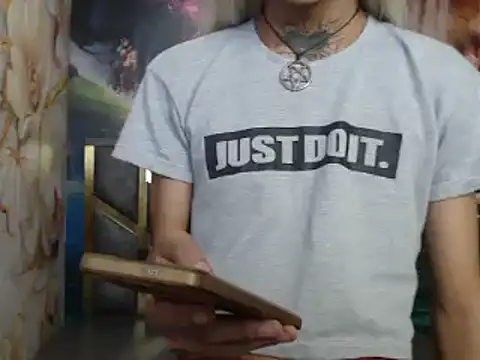 Snapshot of luna_gil_sex chatting on December 7, 7:38 pm luna gil sex online show from December 7, 7:38 pm