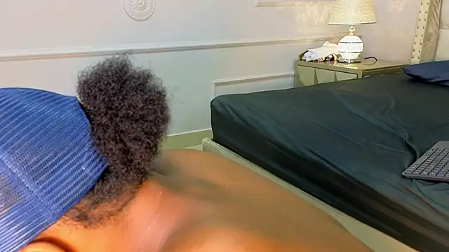 JoshLoganx online show from December 21, 11:34 pm