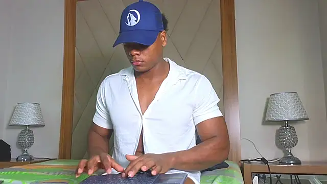 JoshLoganx online show from December 23, 3:00 pm