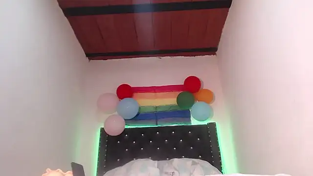 EbonyAscend online show from January 14, 2:15 am