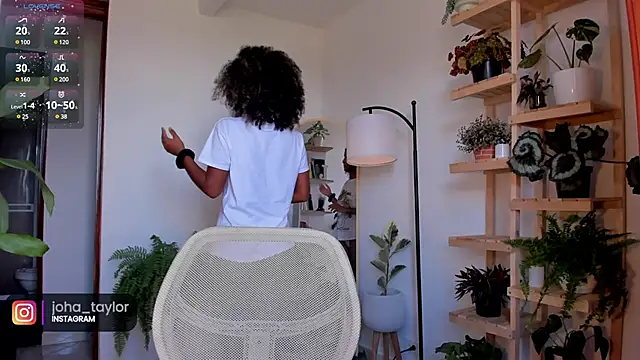 Johaphyton online show from December 3, 7:06 pm