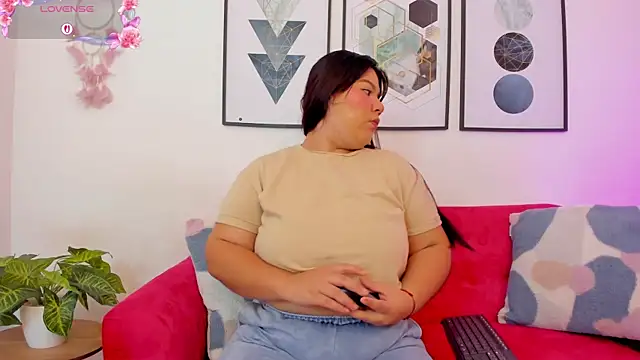 Abriil7 online show from December 3, 3:29 am